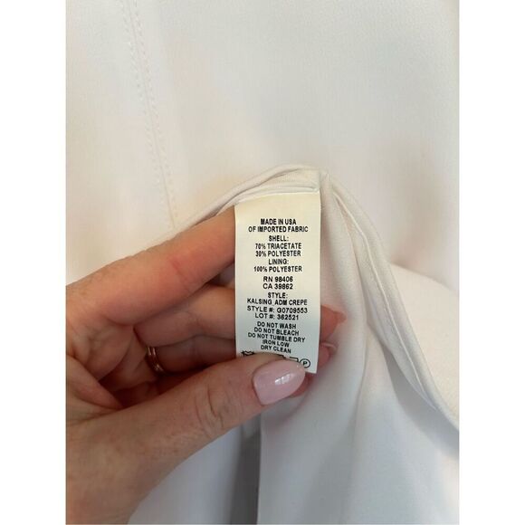 Theory Sleeveless Peplum Top In White Size Small - Picture 5 of 7